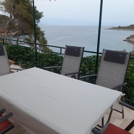 Apartments By The Sea Basina, Hvar - 542 Vrbanj Exterior photo