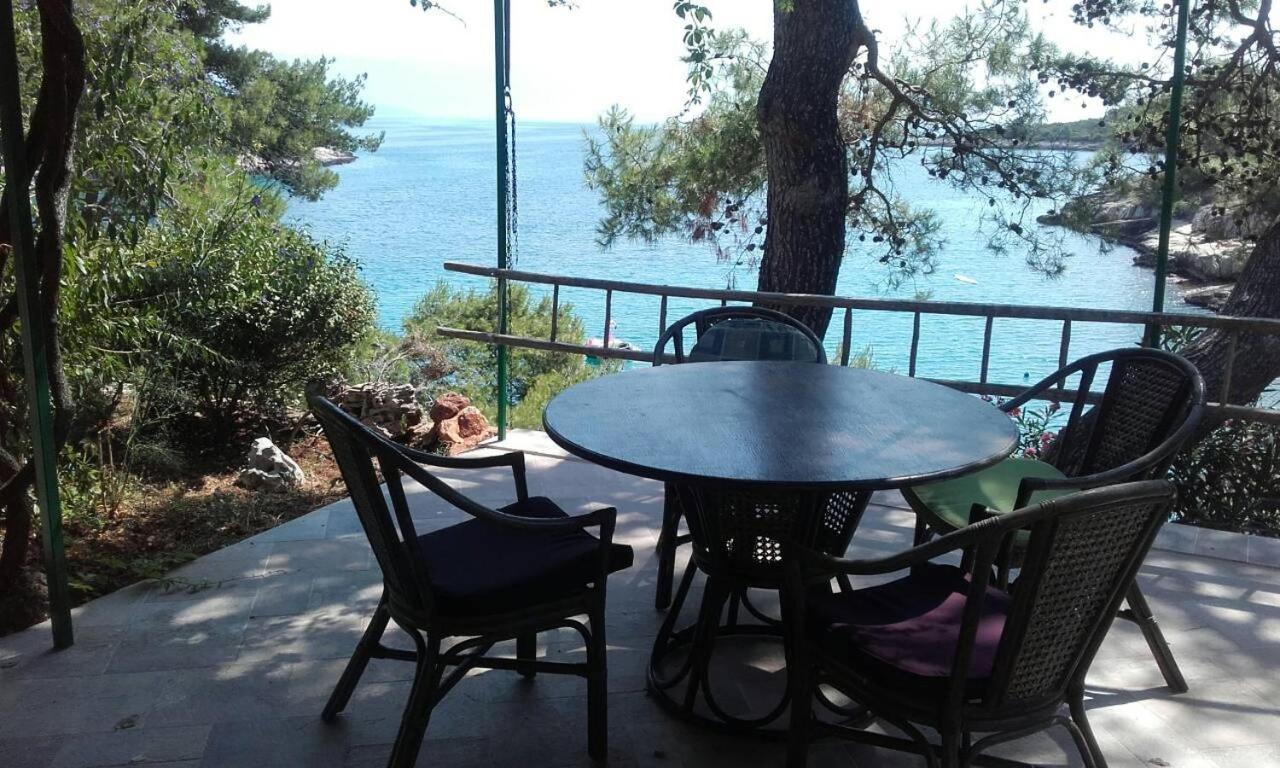 Apartments By The Sea Basina, Hvar - 542 Vrbanj Exterior photo